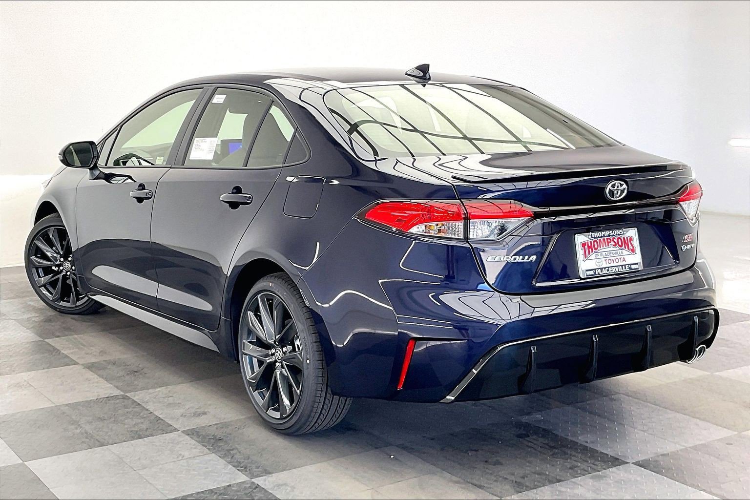 New 2026 Blueprint Toyota Hybrid SE image 2