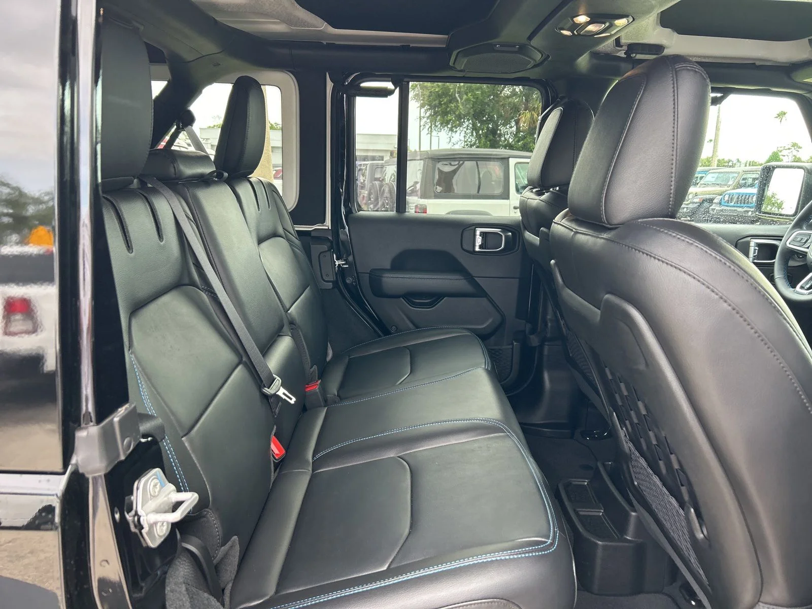 Used 2023 Black Clearcoat Jeep Rubicon 4xe image 11