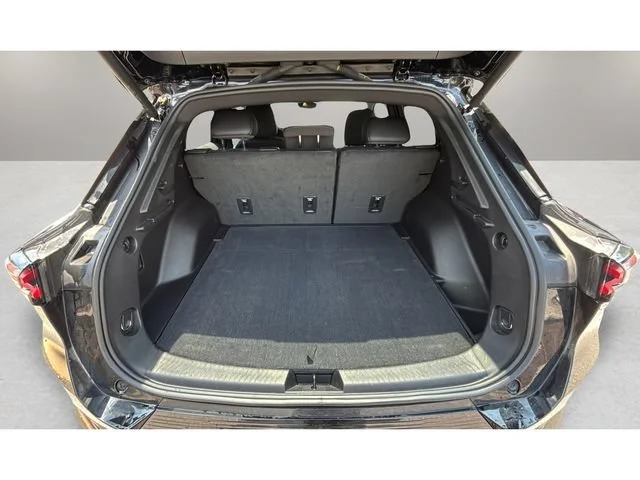 Used 2024 Black Chevrolet 2LT image 29