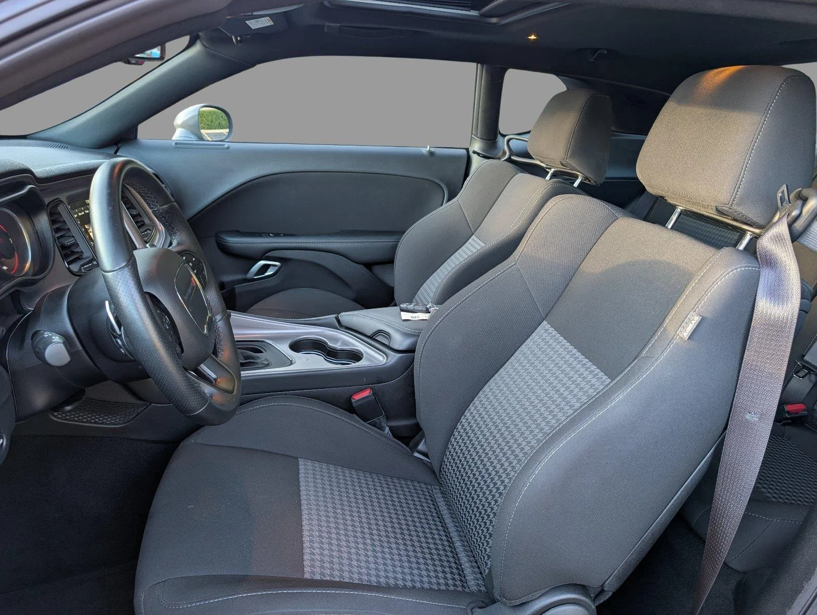 Used 2023 Destroyer Gray Clearcoat Dodge R/T image 18