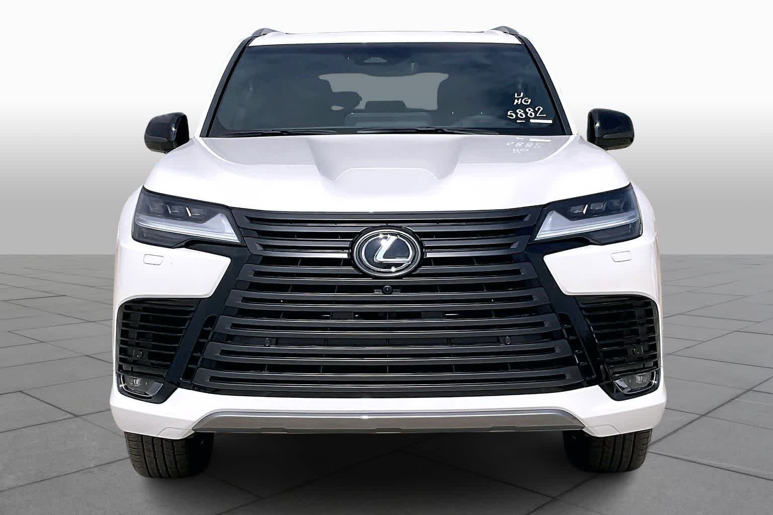 New 2026 Eminent White Pearl Lexus LUXURY image 2