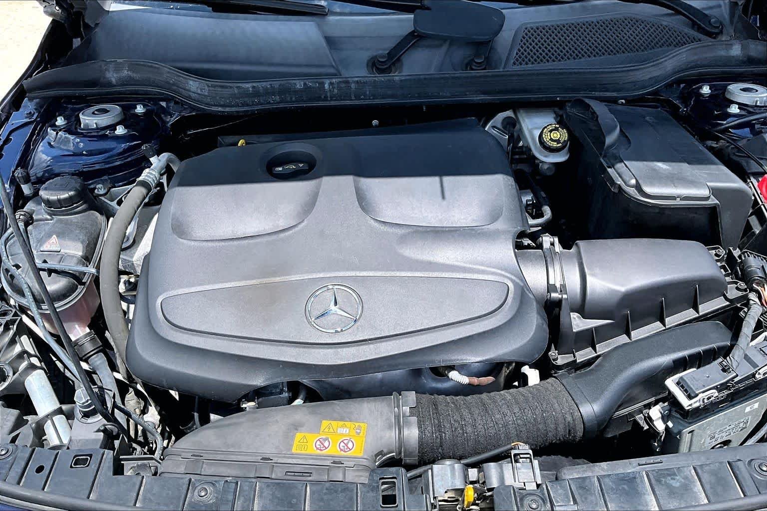 Used 2017 Lunar Blue Metallic Mercedes-Benz GLA 250 image 31