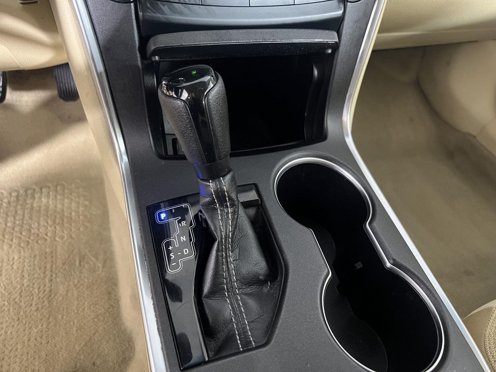Used 2017 Super White Toyota XSE image 17