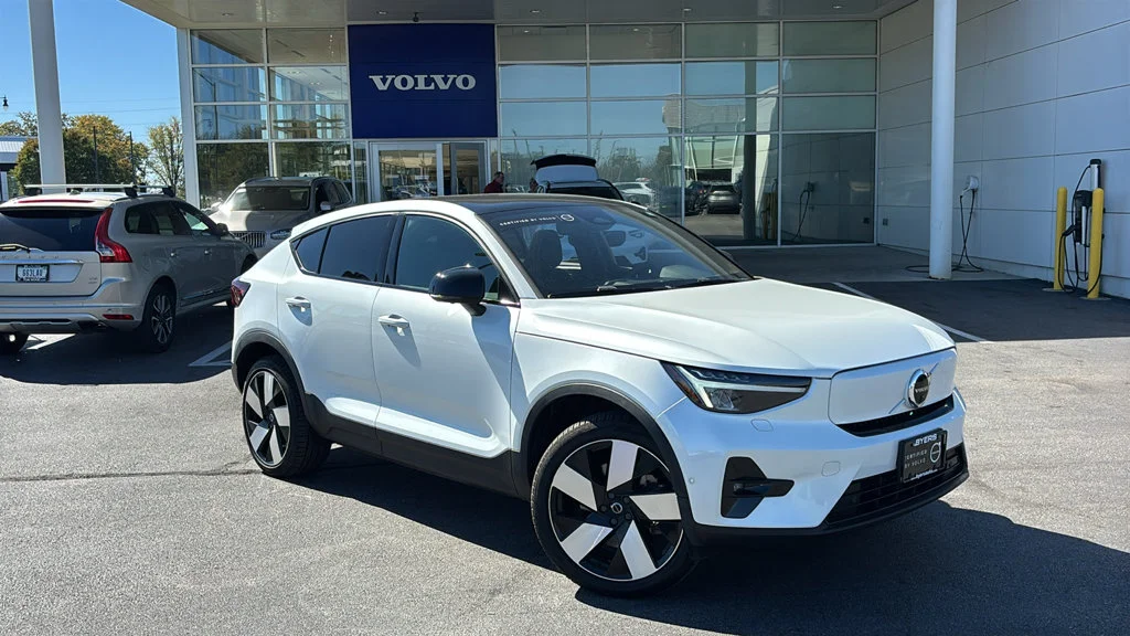 Certified 2023 Volvo C40 Plus with VIN YV4ED3GL4P2064274 for sale in Whitehall, OH