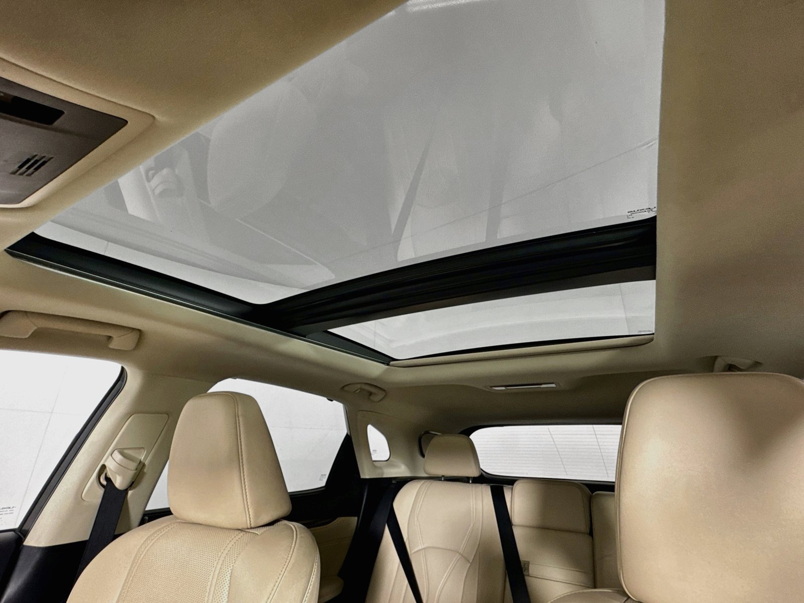 Used 2022 Black Lexus 350 image 23
