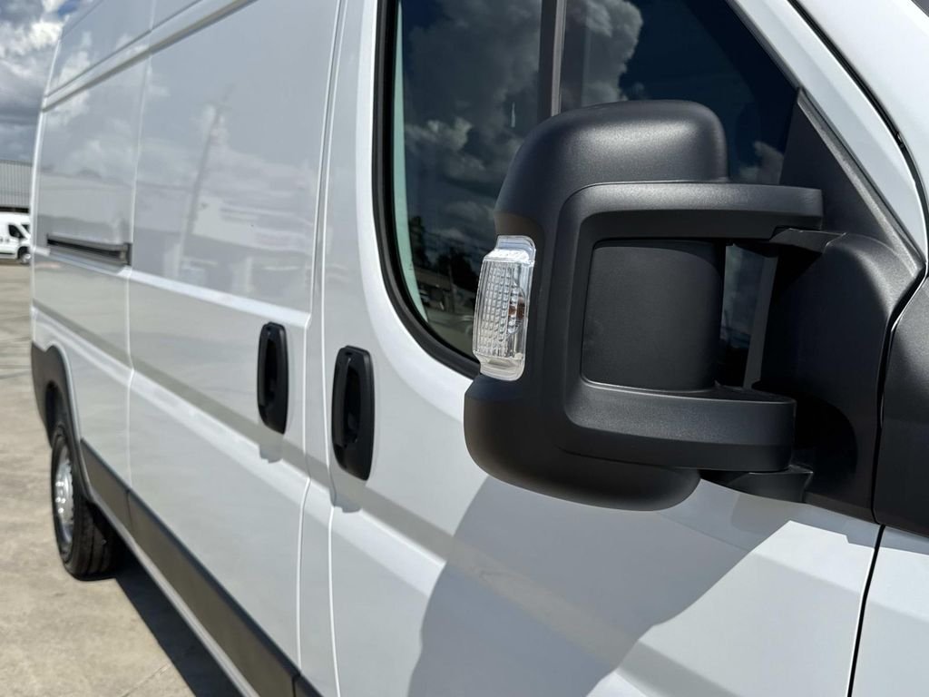New 2026 Bright White Clear-Coat Exterior Paint RAM High Roof image 17