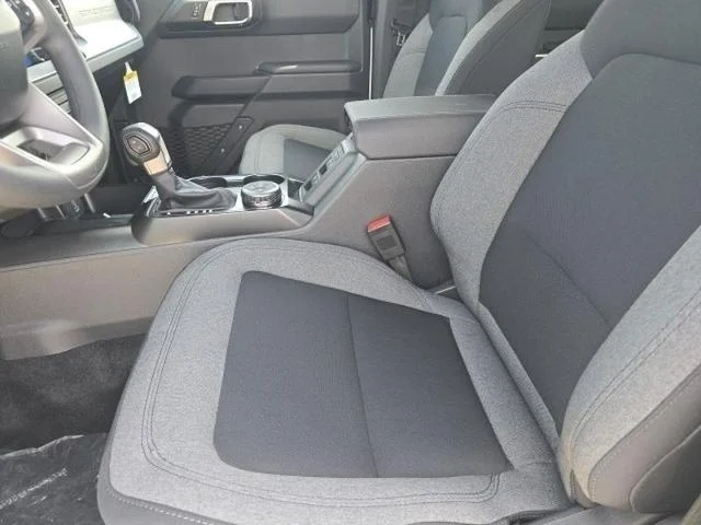 2025 Ford Bronco 4-Door Base - Photo 24