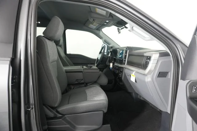 New 2026 Carbonized Gray Metallic Ford F-250® XLT image 33