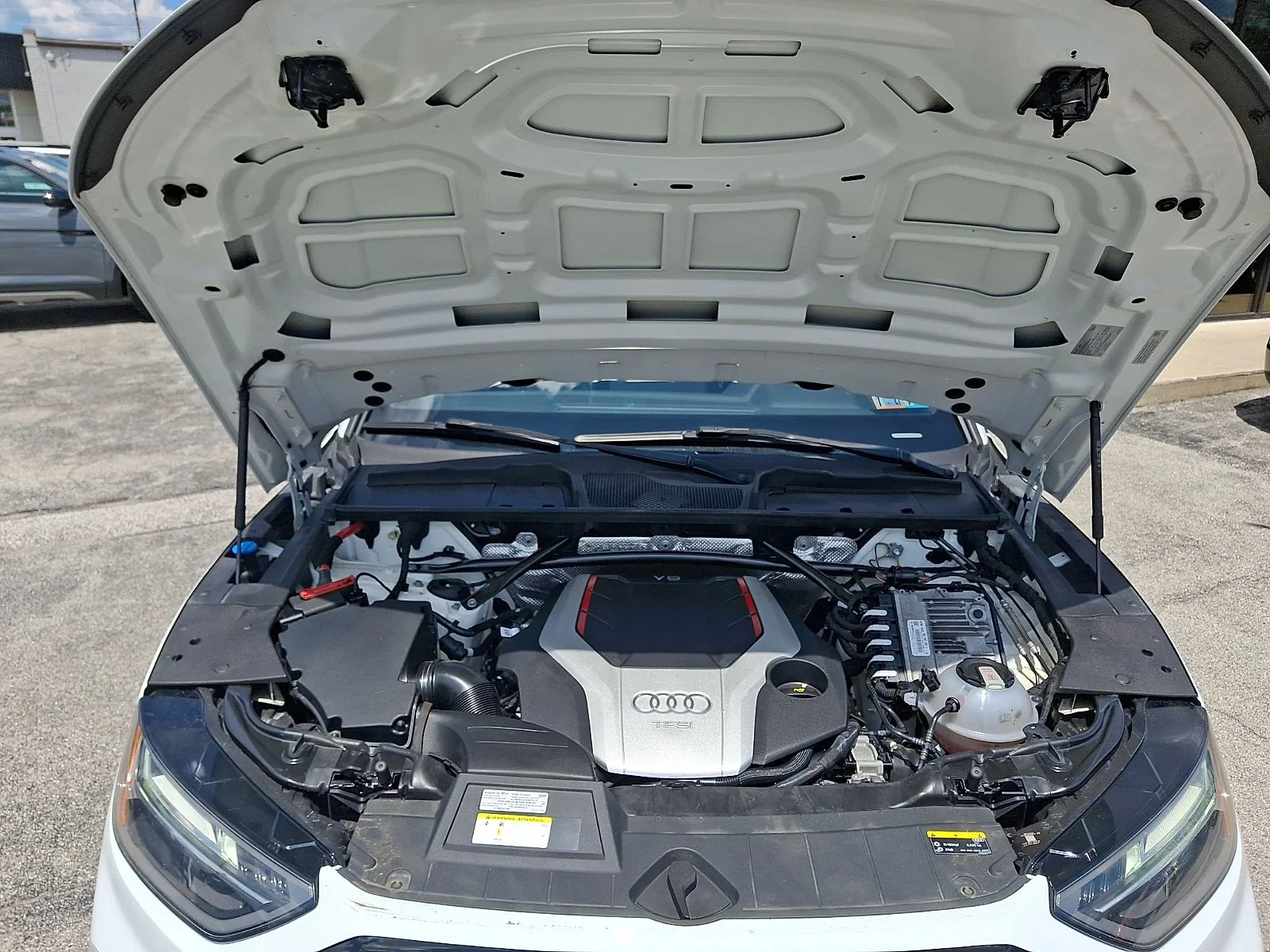Used 2021 White Audi Premium Plus image 26