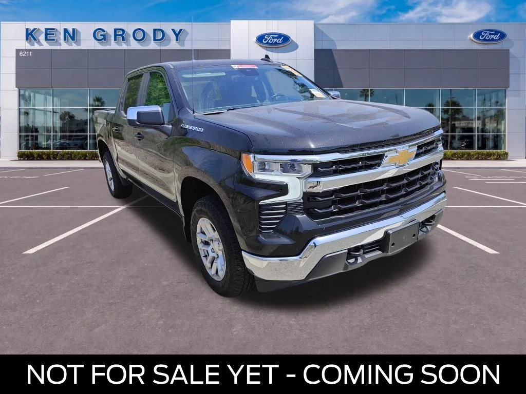 2022 Chevrolet Silverado 1500 LT 2FL 4X4 Crew Cab Short Box's photo