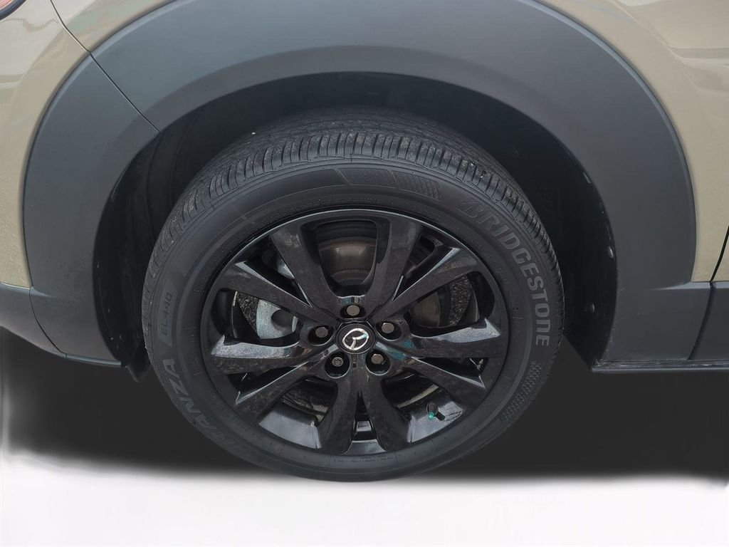2025 Mazda CX-30 Carbon Turbo - Photo 11