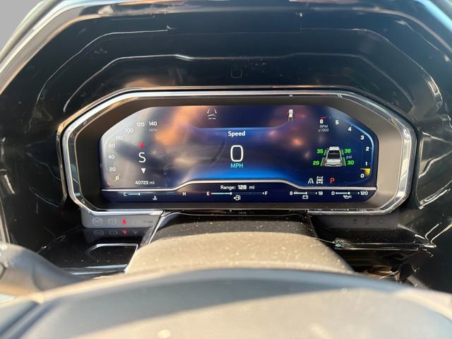 Used 2023 Summit White Chevrolet RST image 21