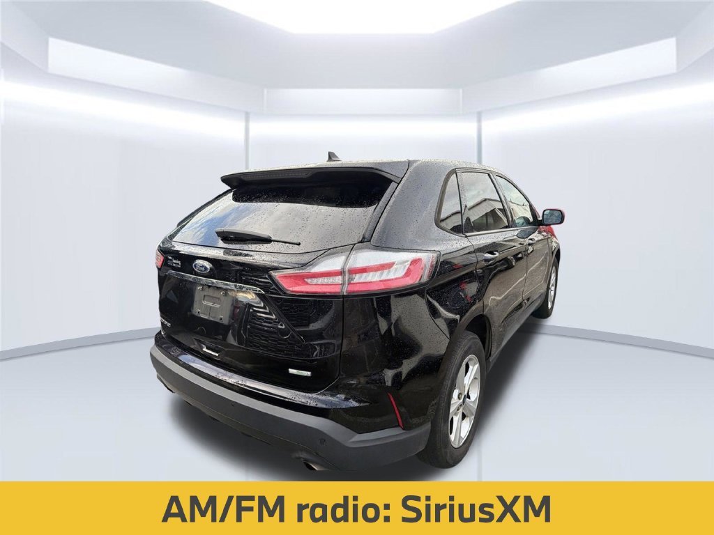Used 2019 Black Ford SE image 8