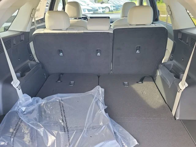 New 2026 Wolf Gray Kia S image 6