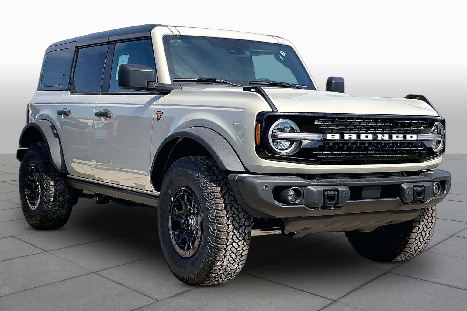 New 2026 Desert Sand Ford Badlands® image 2
