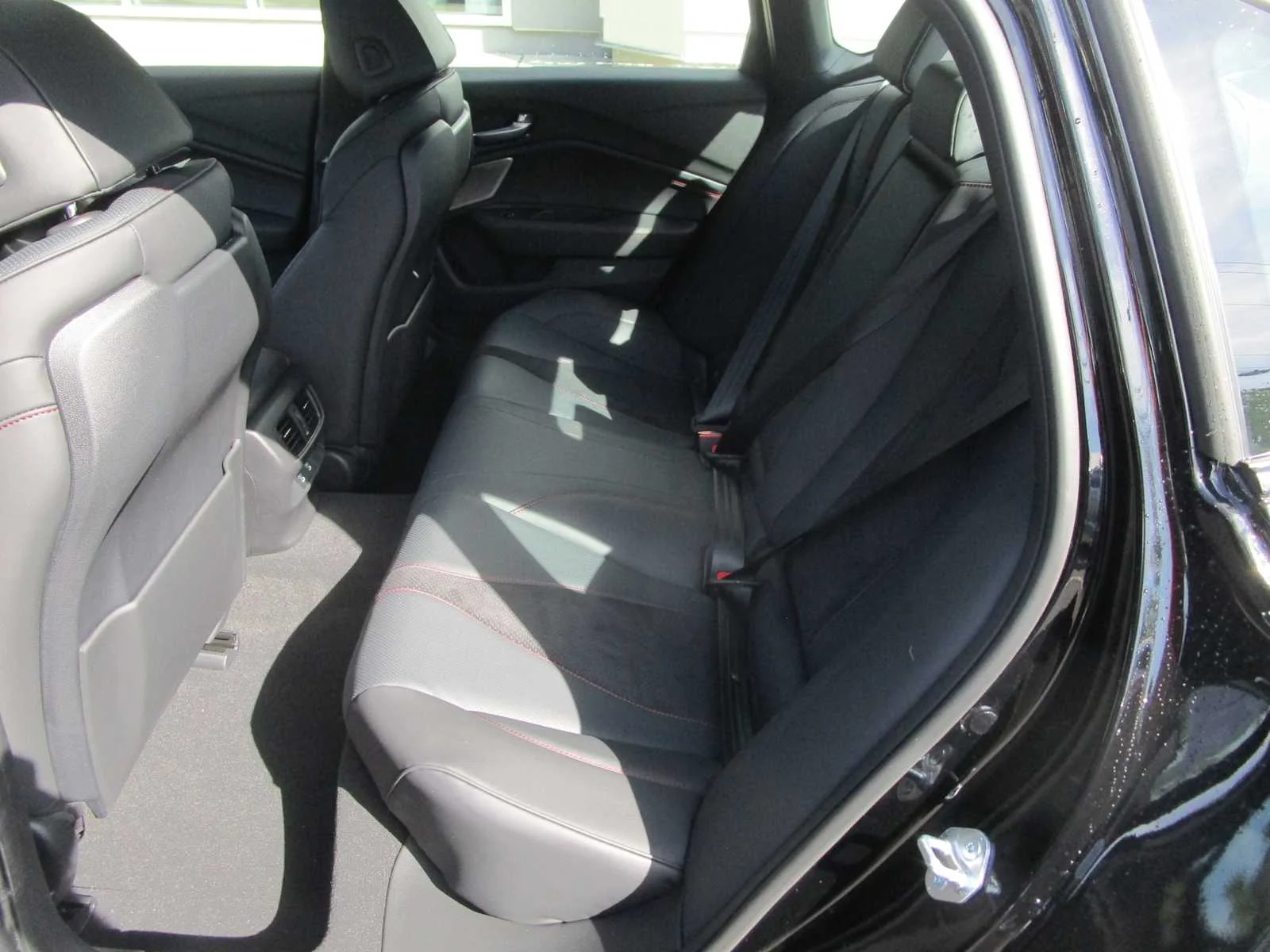 Used 2025 Majestic Black Pearl Acura w/A-Spec Package image 9