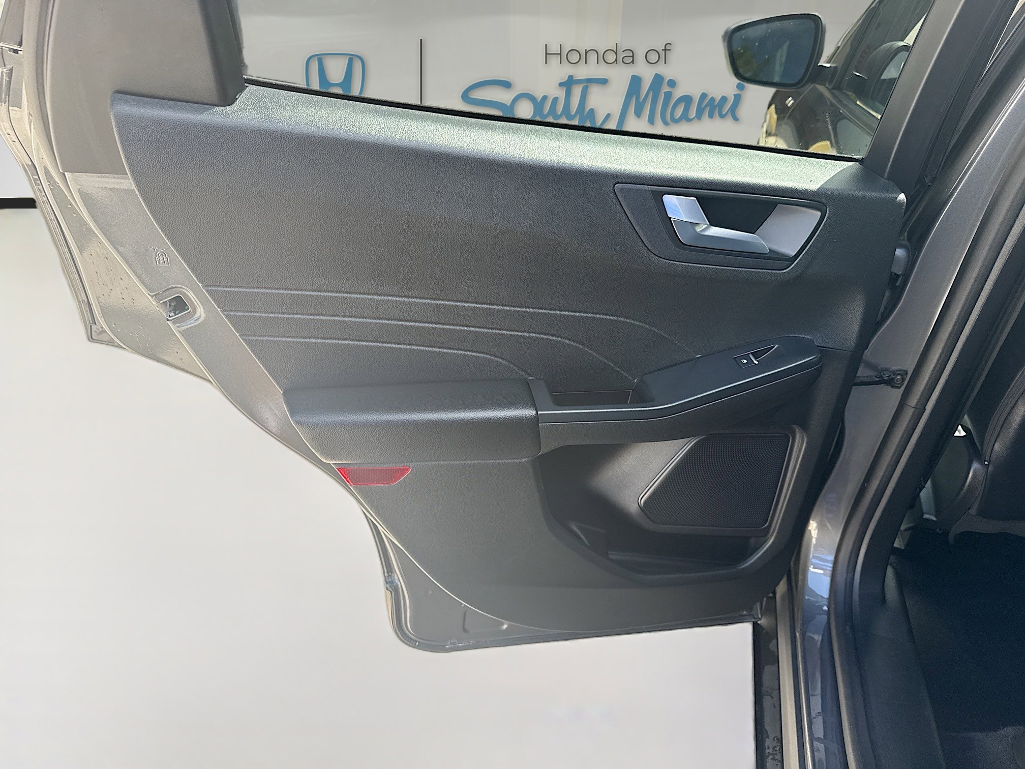 2023 Ford Escape ST-Line - Photo 24