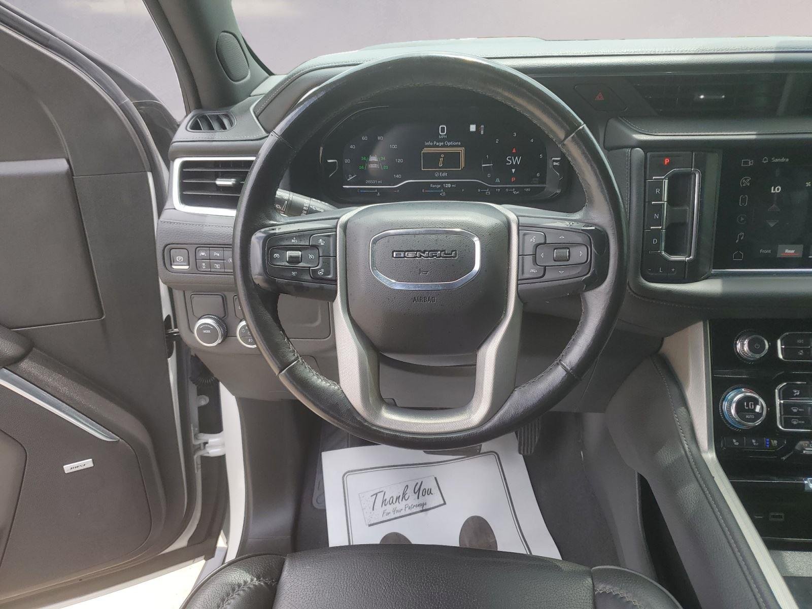 2022 GMC Yukon XL Denali - Photo 12