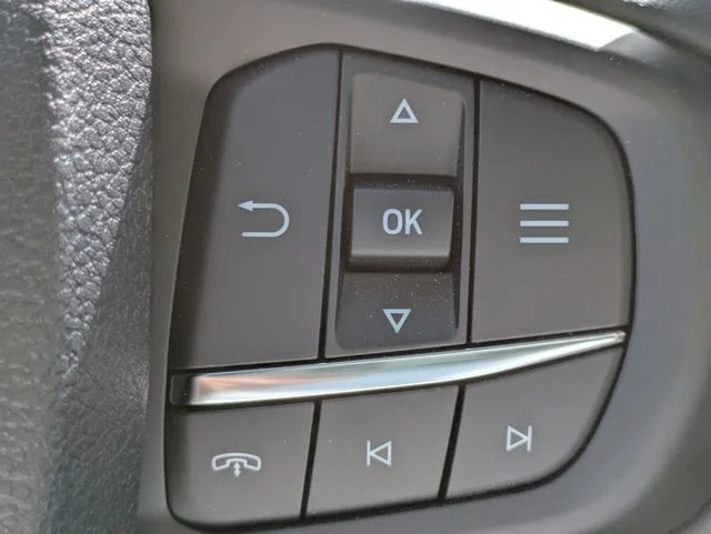 New 2026 Marsh Gray Ford XLT image 24