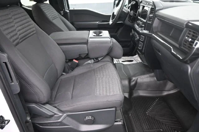 Used 2023 White Ford XL image 22