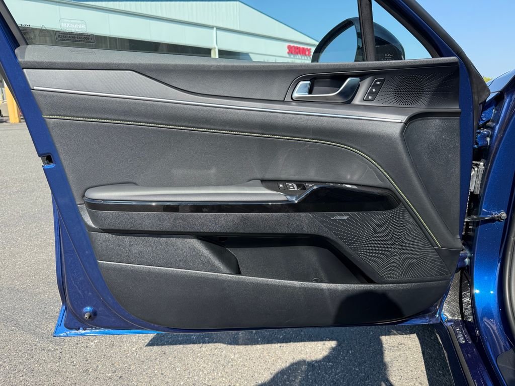 New 2026 Yacht Blue Kia GT image 18