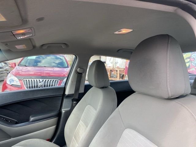 2015 Kia Forte EX - Photo 10