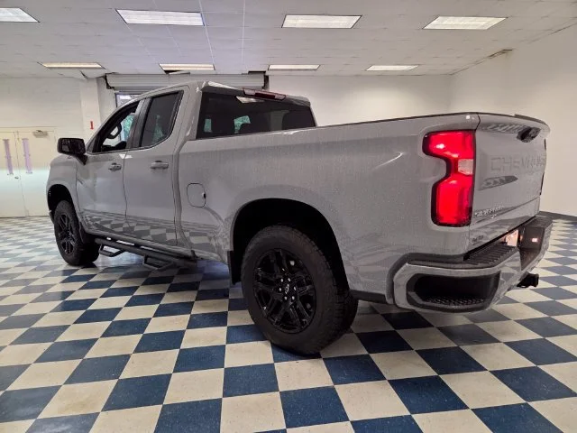 Used 2024 Slate Gray Metallic Chevrolet RST image 5