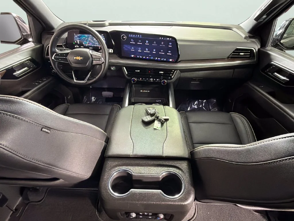 Used 2026 Black Chevrolet Premier image 36