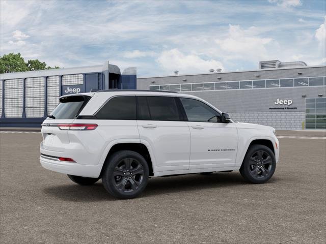 New 2027 Bright White Clear-Coat Paint Jeep  image 2