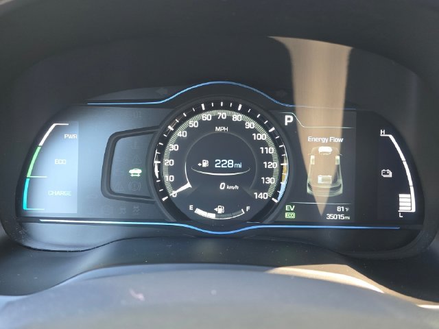 Used 2017 Silver Hyundai SEL image 27
