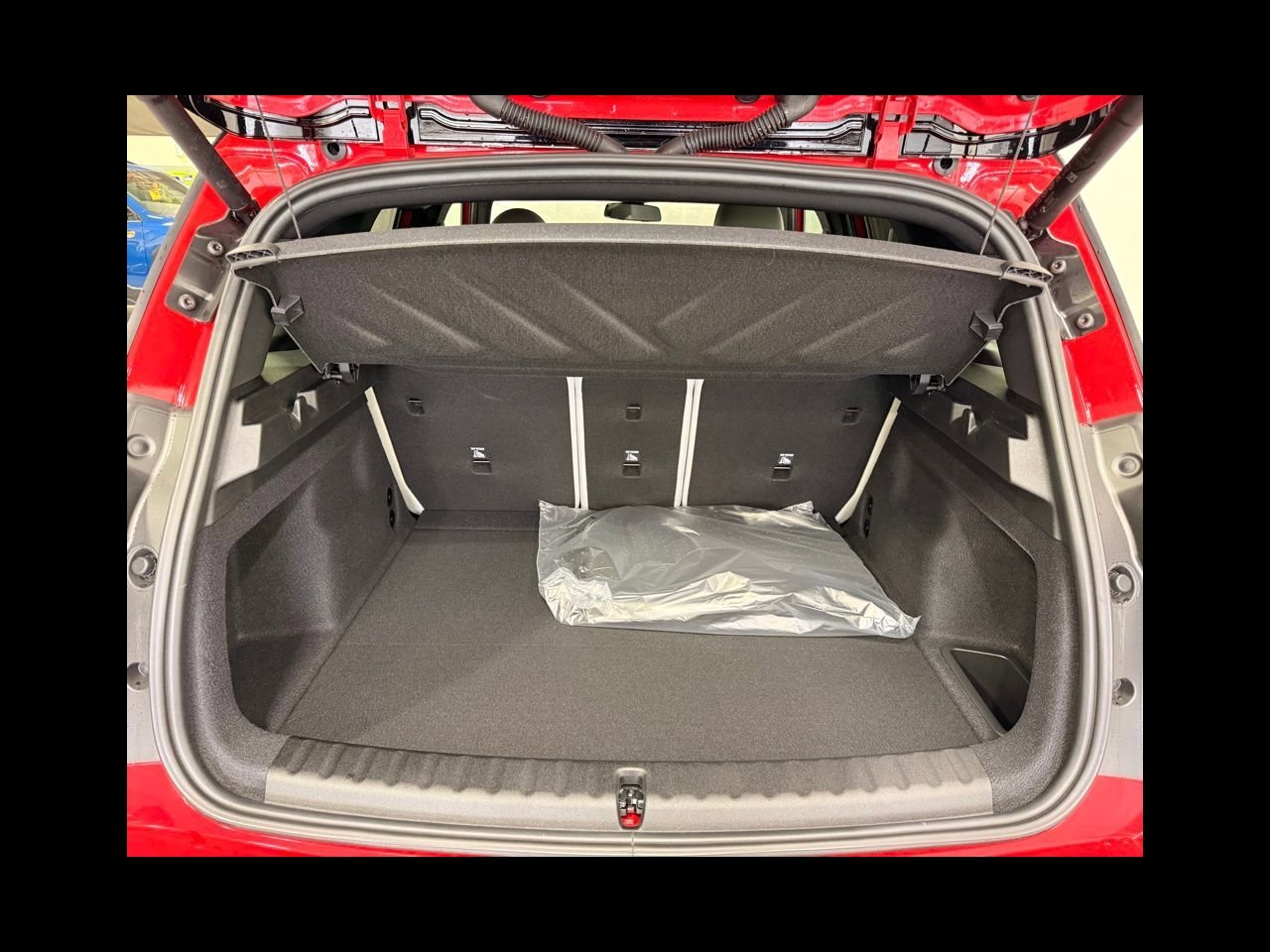 New 2026 Chili Red II MINI OXFORD EDITION image 23