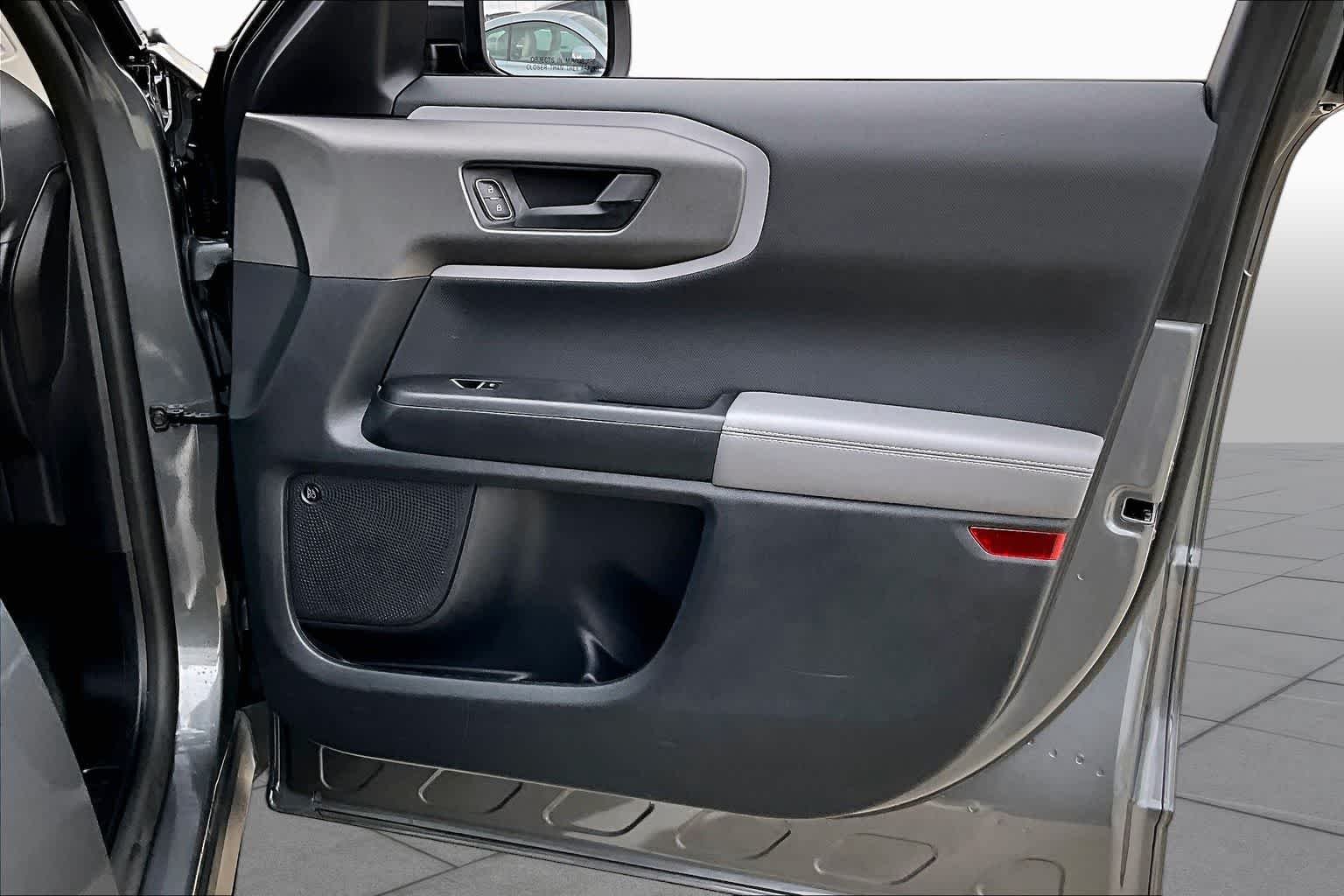 Used 2025 Carbonized Gray Metallic Ford Badlands image 26