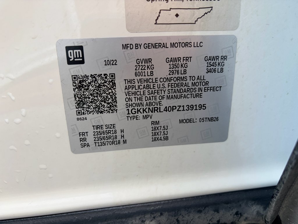 Used 2023 Summit White GMC SLE image 13