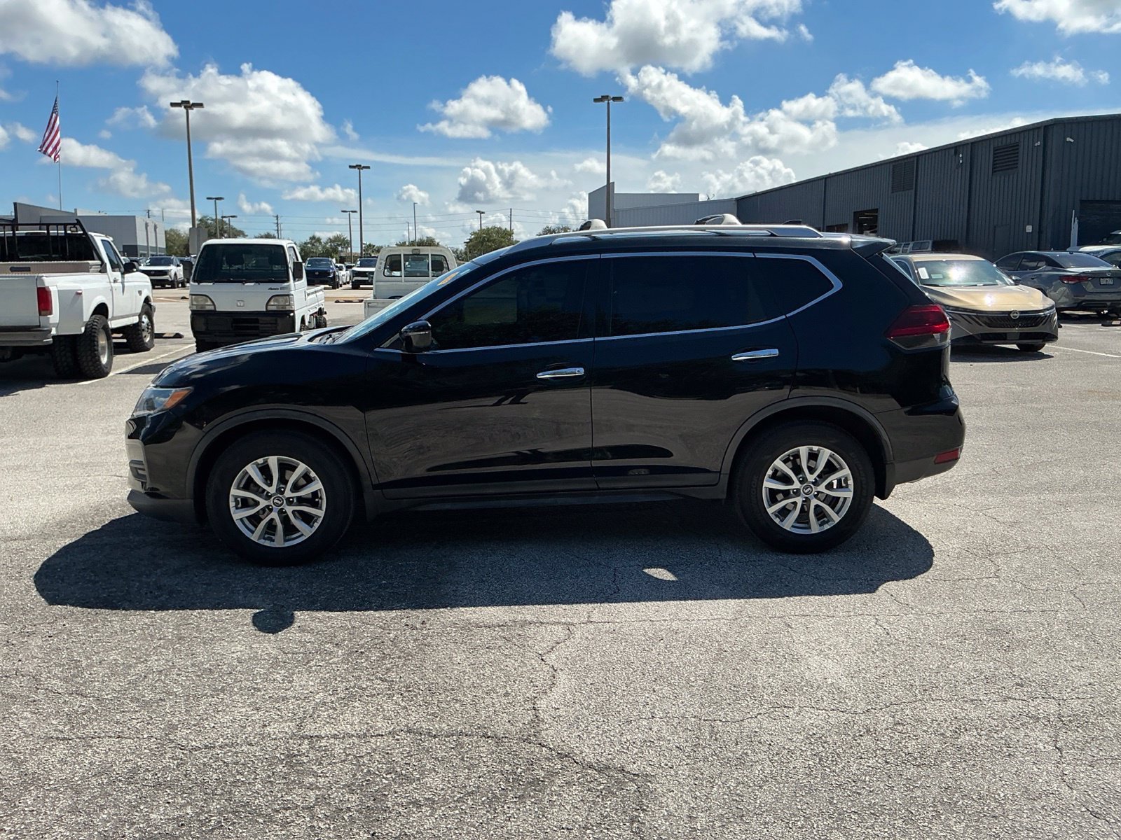 Used 2020 Black Nissan S image 5