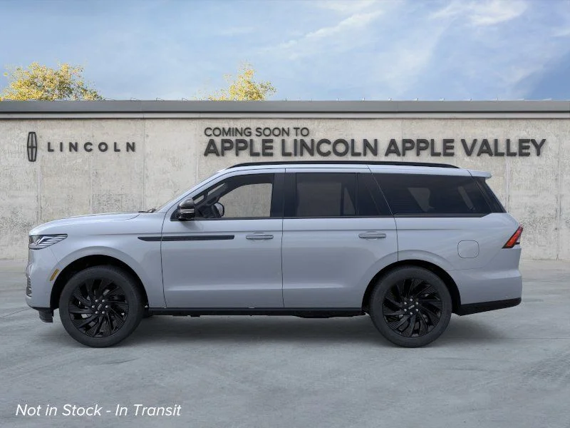 New 2026 Gray Lincoln Reserve image 3
