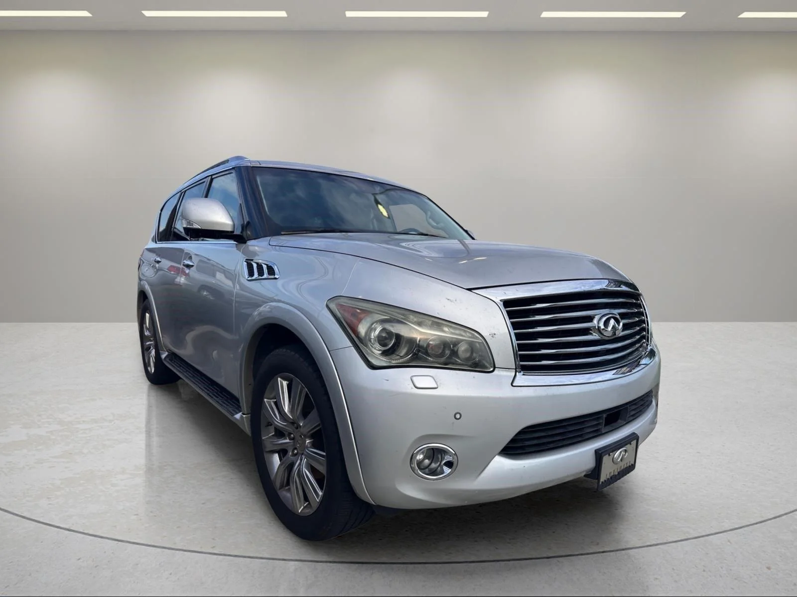 Used 2011 Liquid Platinum INFINITI 8-passenger image 15