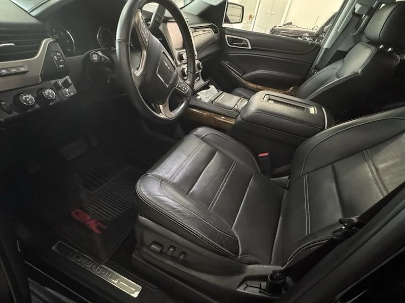 Used 2016 Black GMC Denali image 5