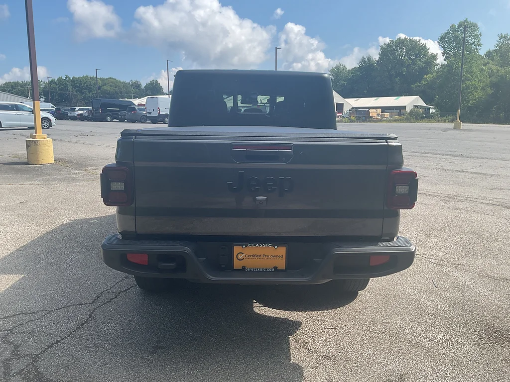 Certified Used 2024 GRAY Jeep Sport S image 6