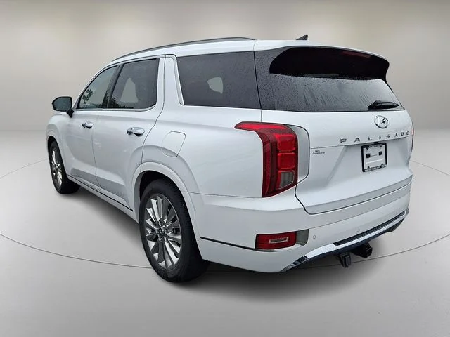 Used 2020 White Hyundai Limited image 5