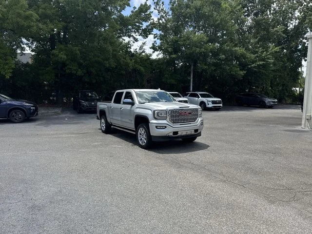 Used 2017 Silver GMC Denali image 3