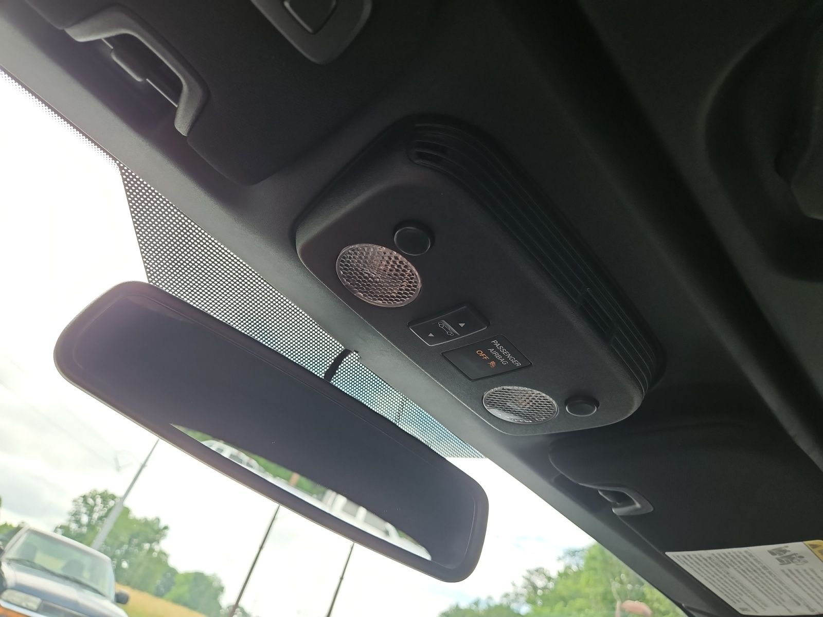 Used 2019 Silver Ford GT Premium image 29