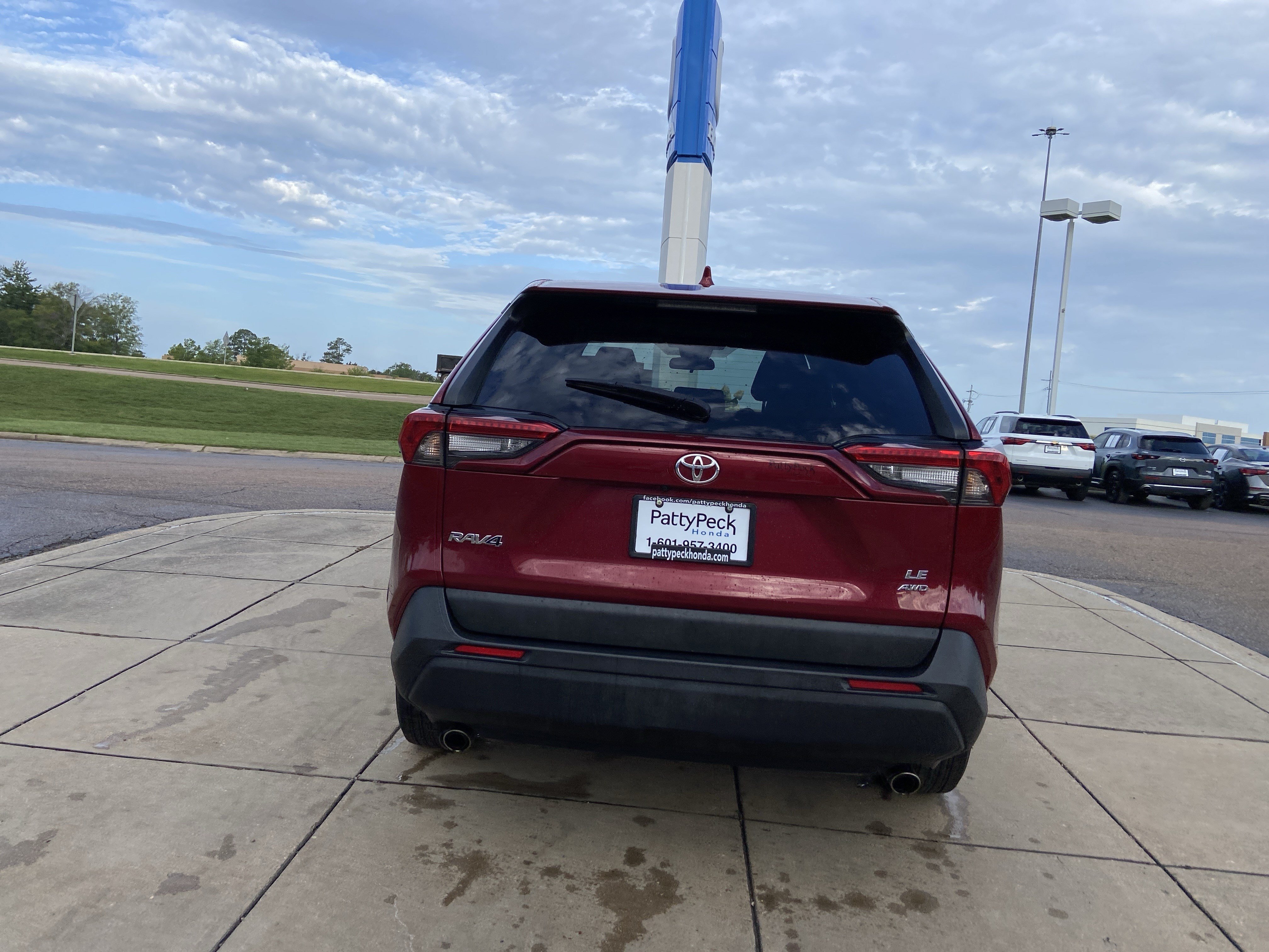 Used 2023 Ruby Flare Pearl Toyota LE image 10