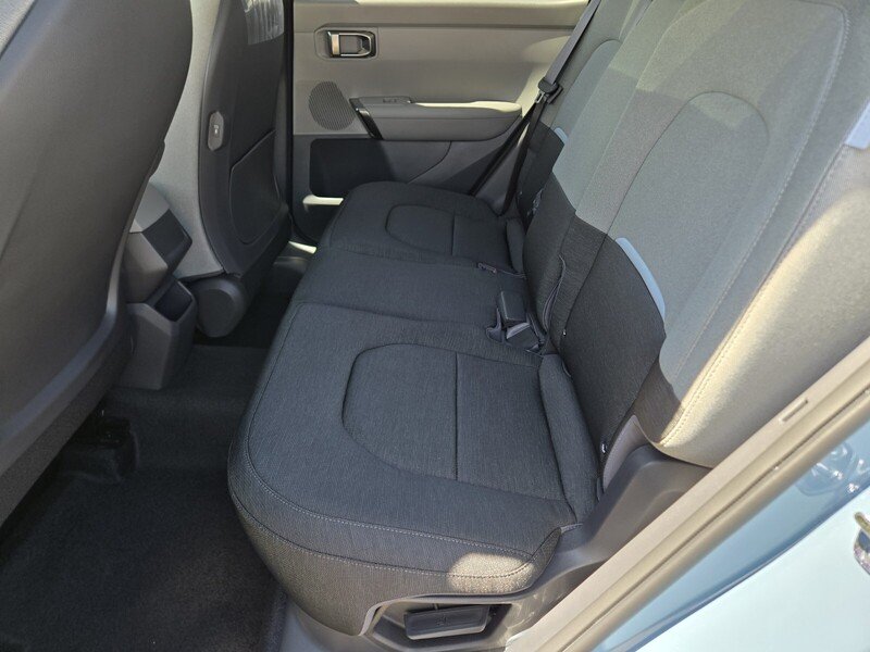 New 2027 Frost Blue / Black Roof Kia S image 7