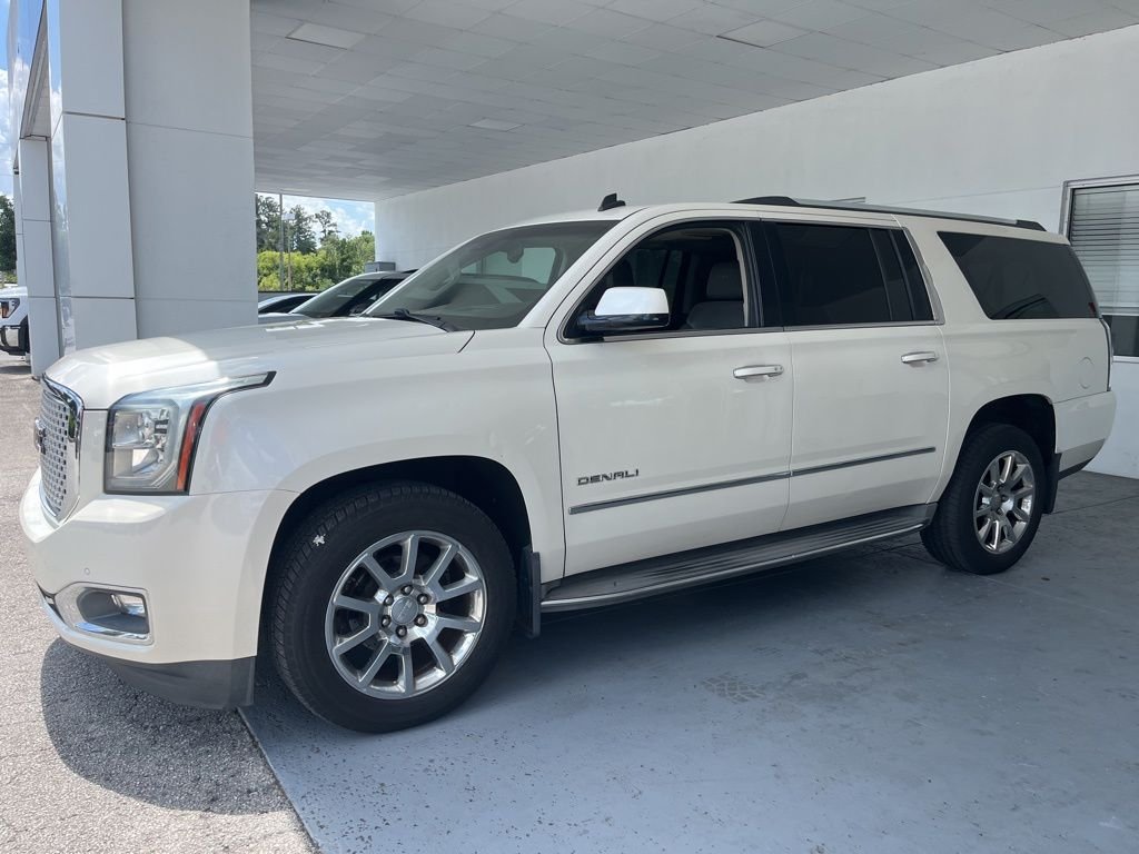 2015 GMC Yukon Denali 2WD's photo