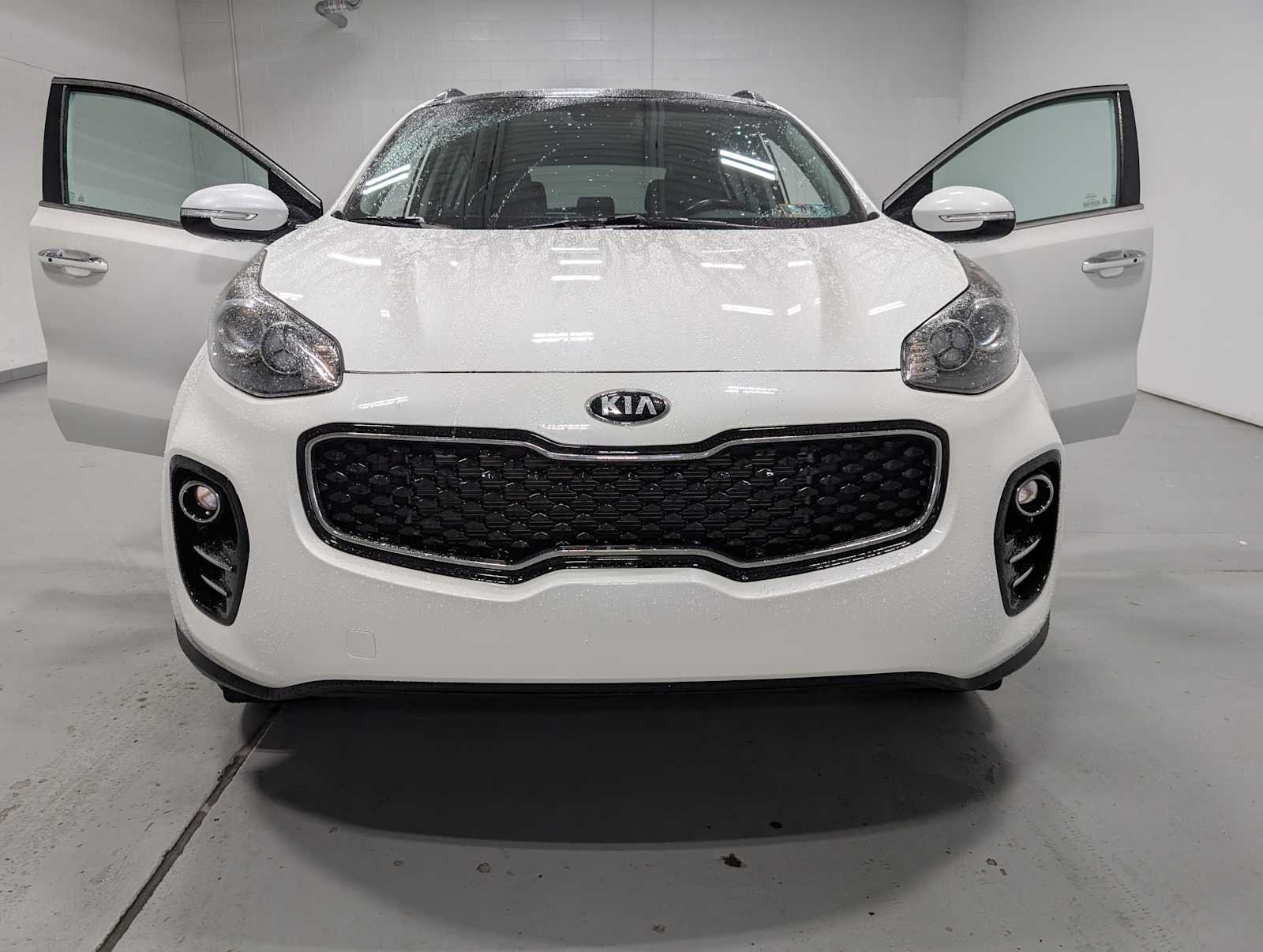 Used 2018 Snow White Pearl Kia EX image 15