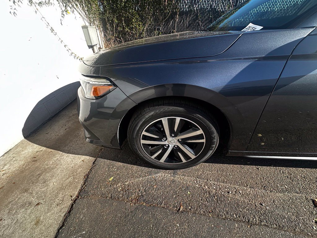 Used 2024  Honda LX image 7