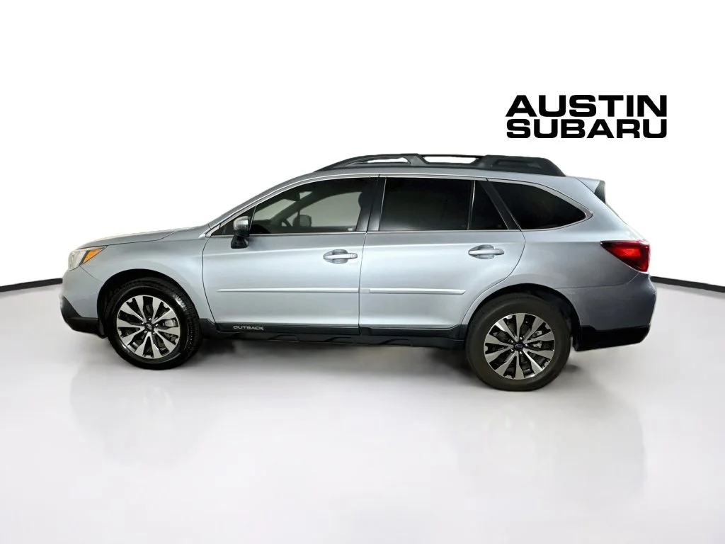 Used 2016 Silver Subaru 2.5i image 4