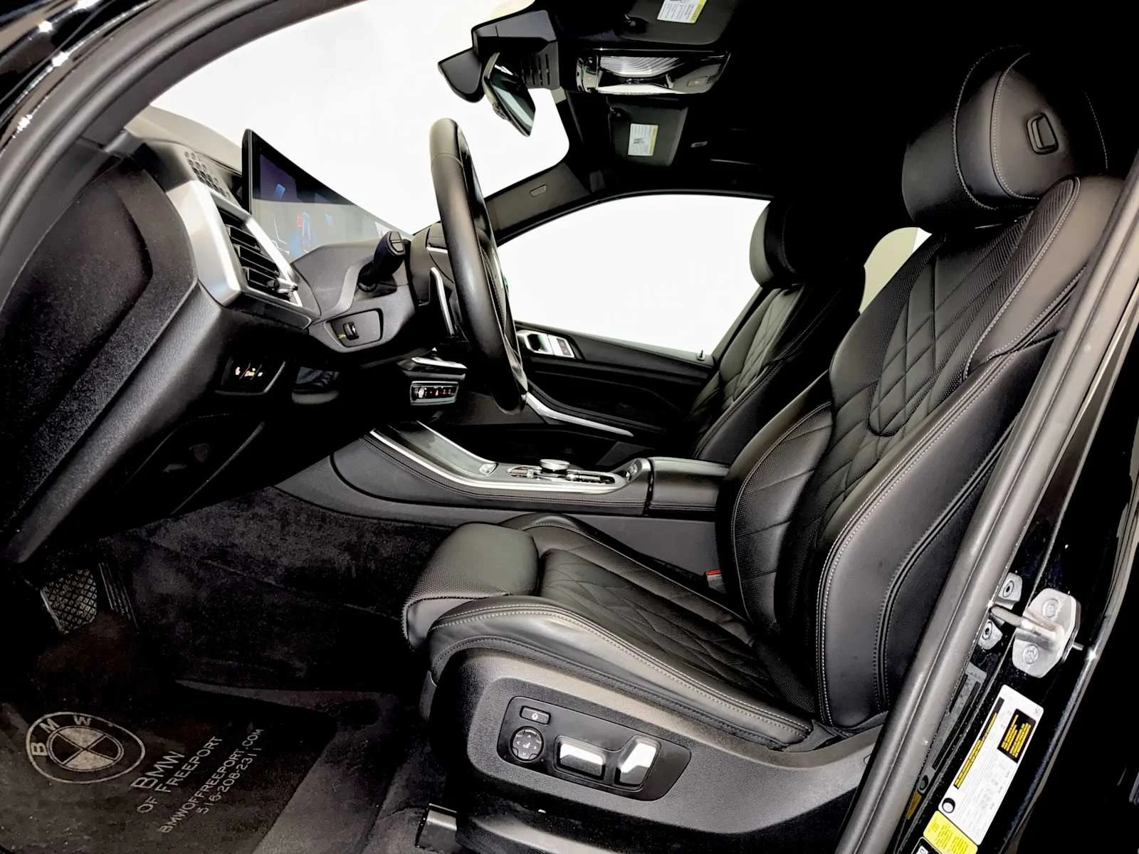 Certified Used 2024 Black Sapphire Metallic BMW xDrive40i image 9