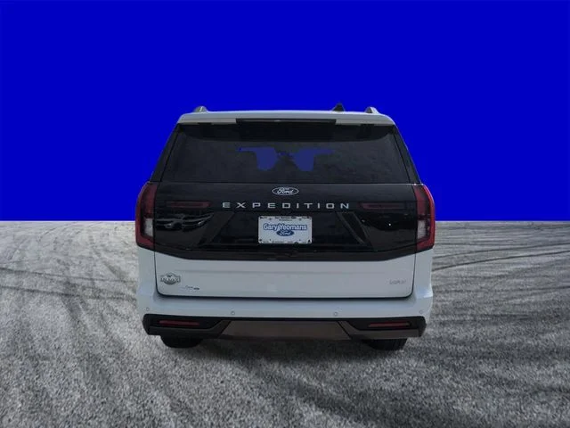 New 2027 Star White Metallic Tri-Coat Ford MAX King Ranch® image 5