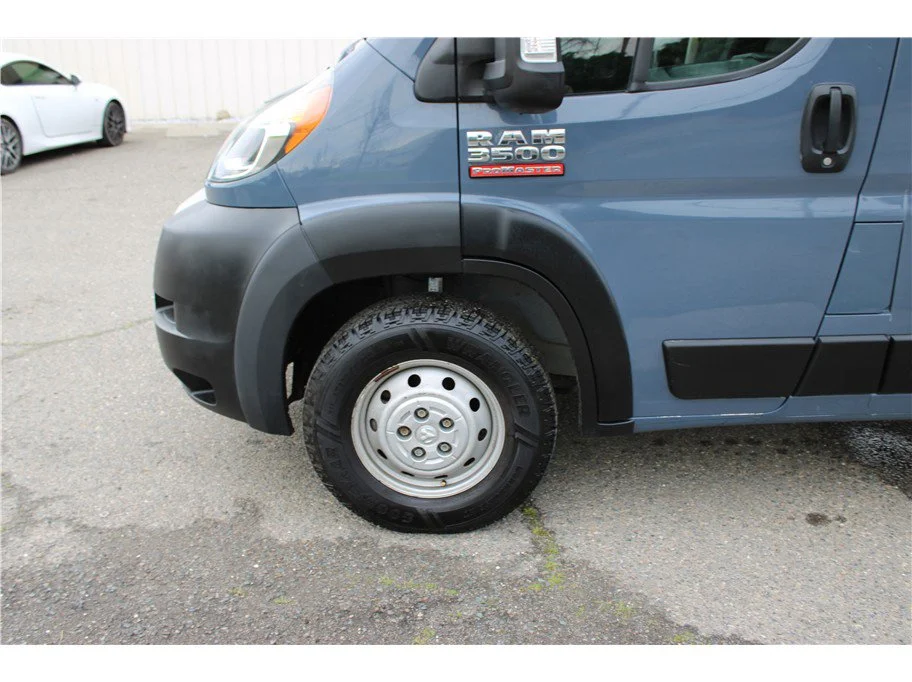 Used 2022 Blue Ram 3500 High Roof Extended Van 3D image 11